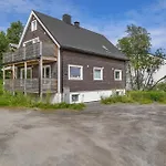 Tromso Gallery Apartment